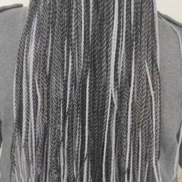 Twisty w odcieniach czerni i bieli sięgające bioder, Oaza Piękna w Nowym Sączu