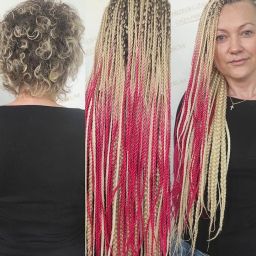 Metamorfoza: krótkie blond włosy i długie twisty w blondzie z maliną